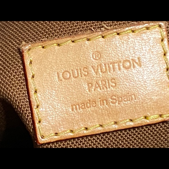 💗💗💗SOLD💗💗💗‼️LV ODEON PM MONOGRAM CROSSBODY‼️ - Picture 13 of 16